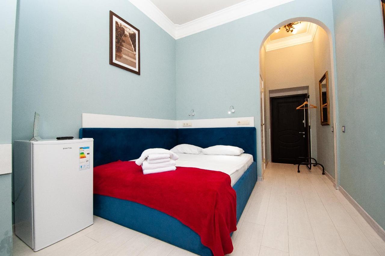 Art Suites Near Deribasovskaya 敖德萨 外观 照片